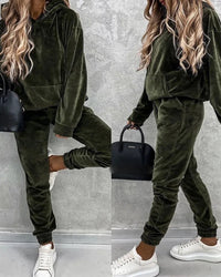 Pia | Women's Oversized Cozy Comfortable Fleece Joggers in Olive Green