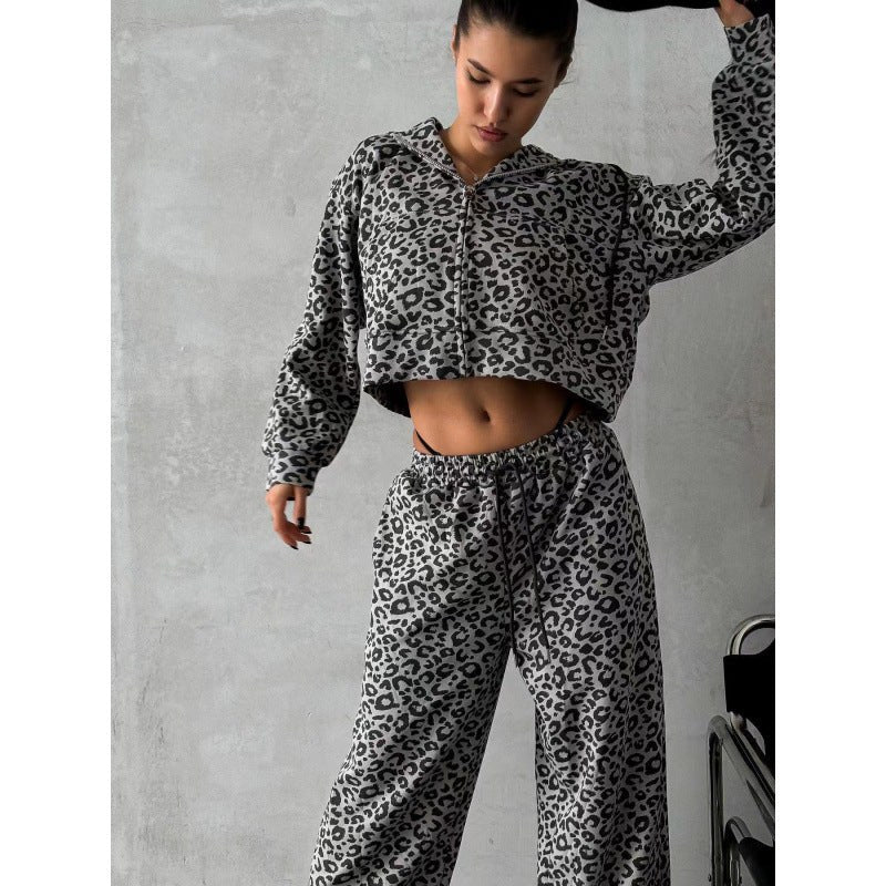 Praxedes | Women's Two-Piece Set in Leopard
