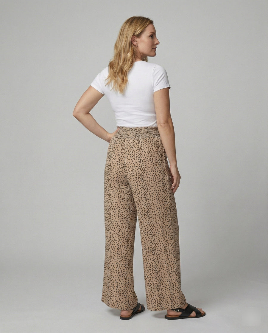 Prospera | Women's Elastic Waist Pants – Dress Pants in Khaki
