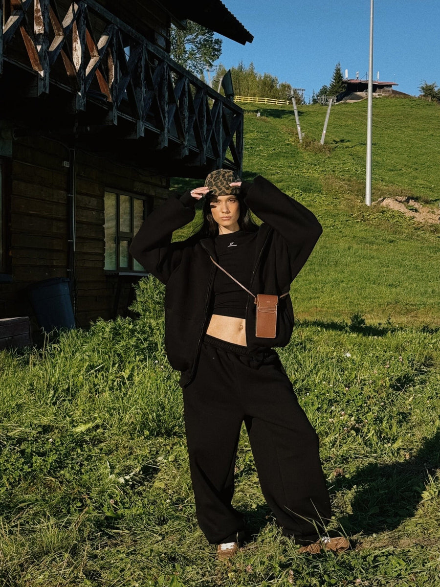 Solveig | Women's Pockets Fleece Jacket in Black