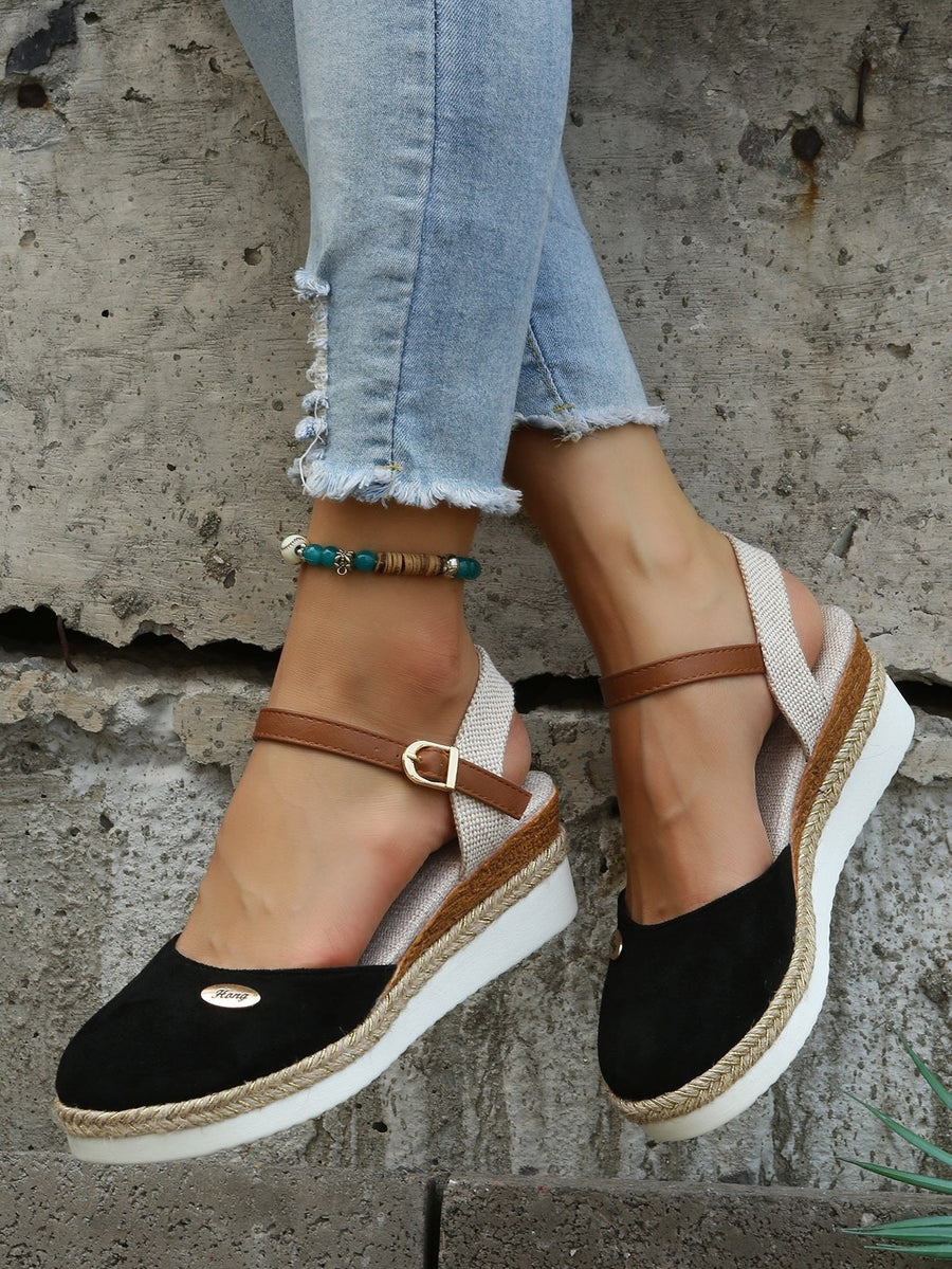 Thea | Women's Woven Cushioned Comfortable Sandals in Black