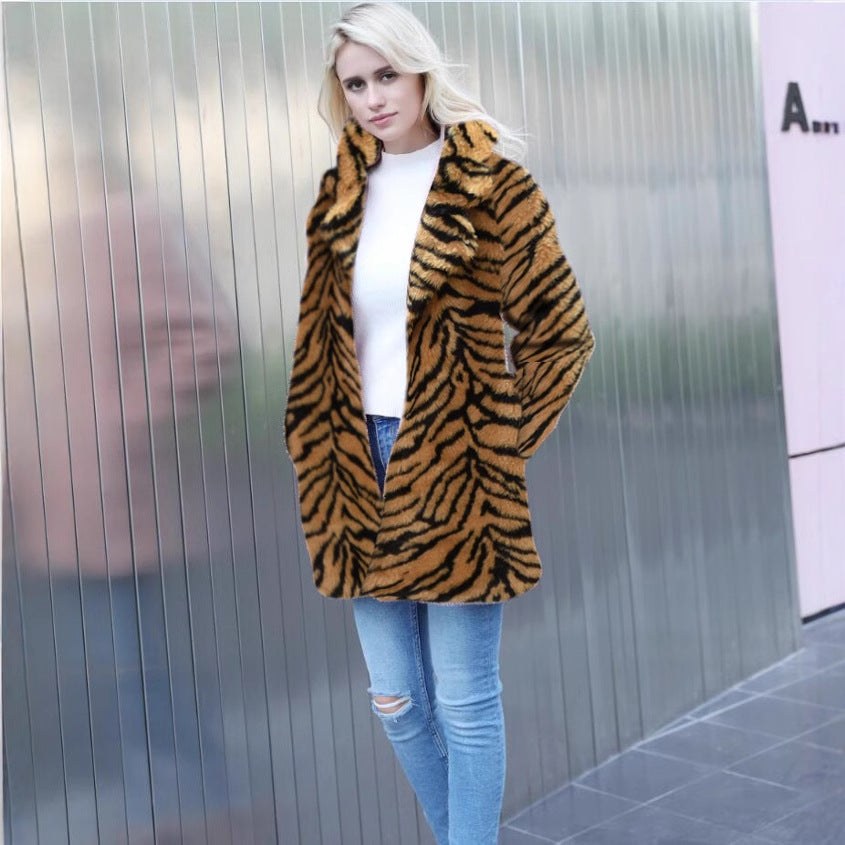 Tomasina | Women's Faux Fur Elegant Coat