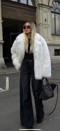 Valencia | Women's Oversized Elegant Faux Fur Coat in White