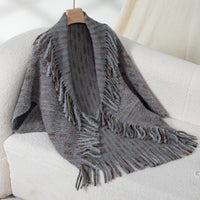 Varinia | Women's Plaid Elegant Modern Poncho in Gray
