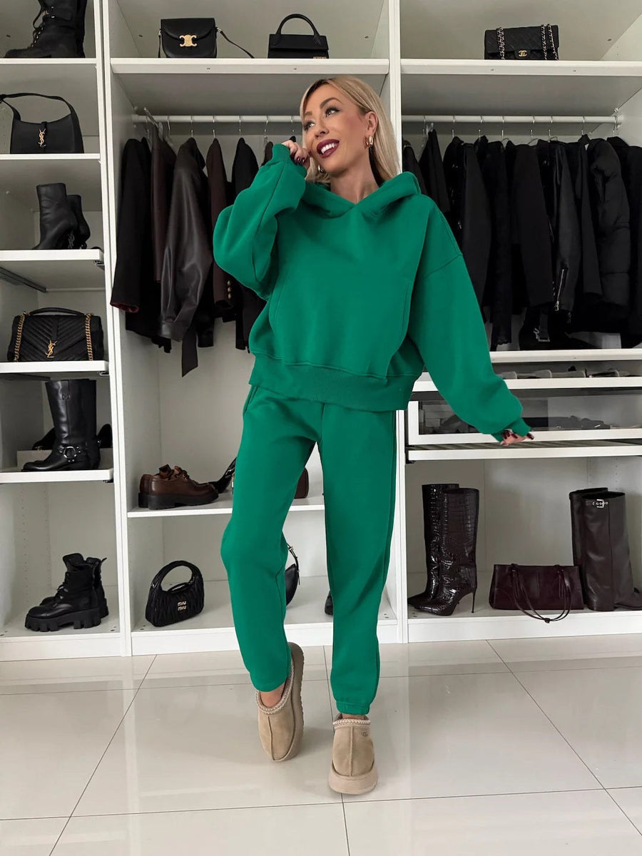 Vespera | Women's Fleece Soft Joggers in Green