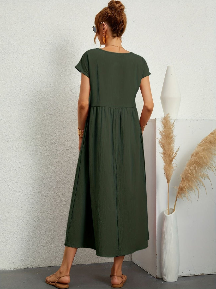Wilhelmina | Women's Loose Maxi Round Neck Pocket Dress