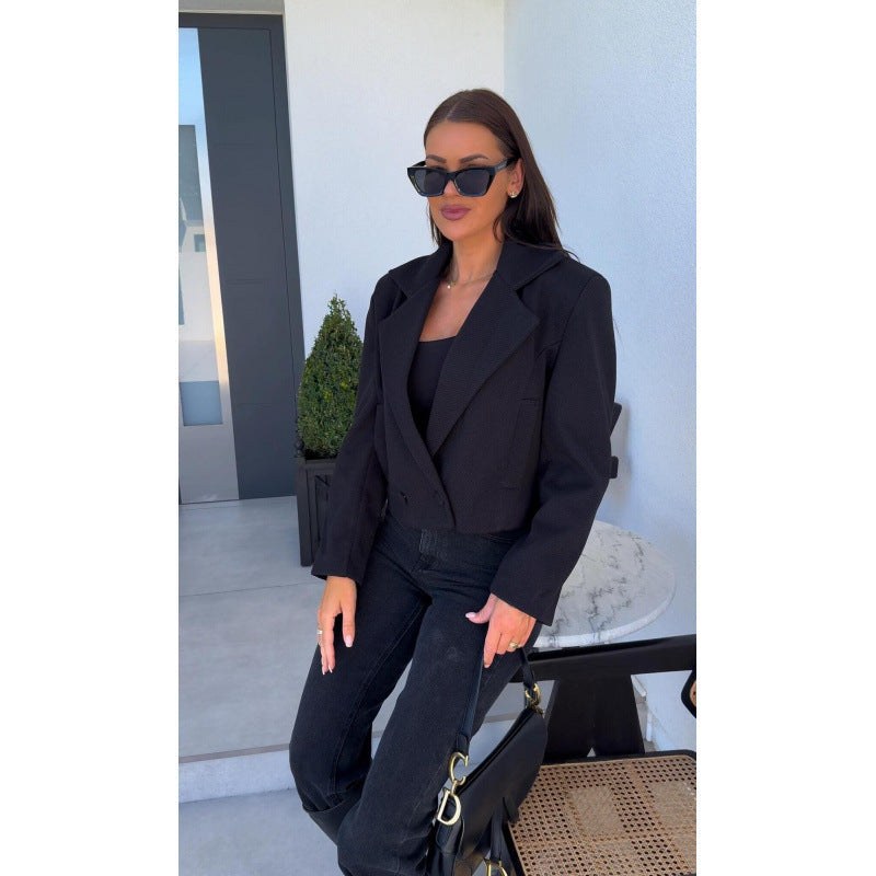 Yolanthe | Women's Blazer in Black