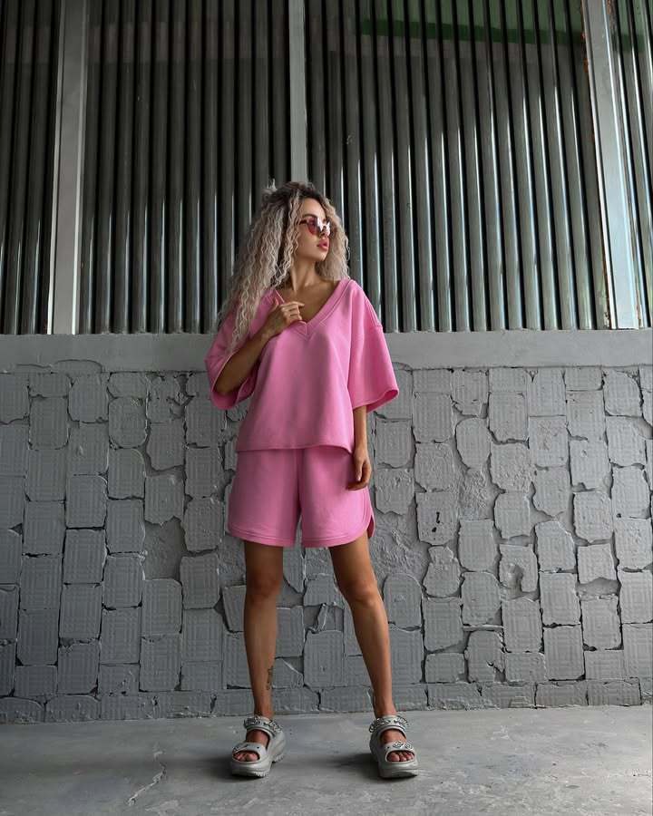 Ysolde | Women's V-Neck Top in Pink