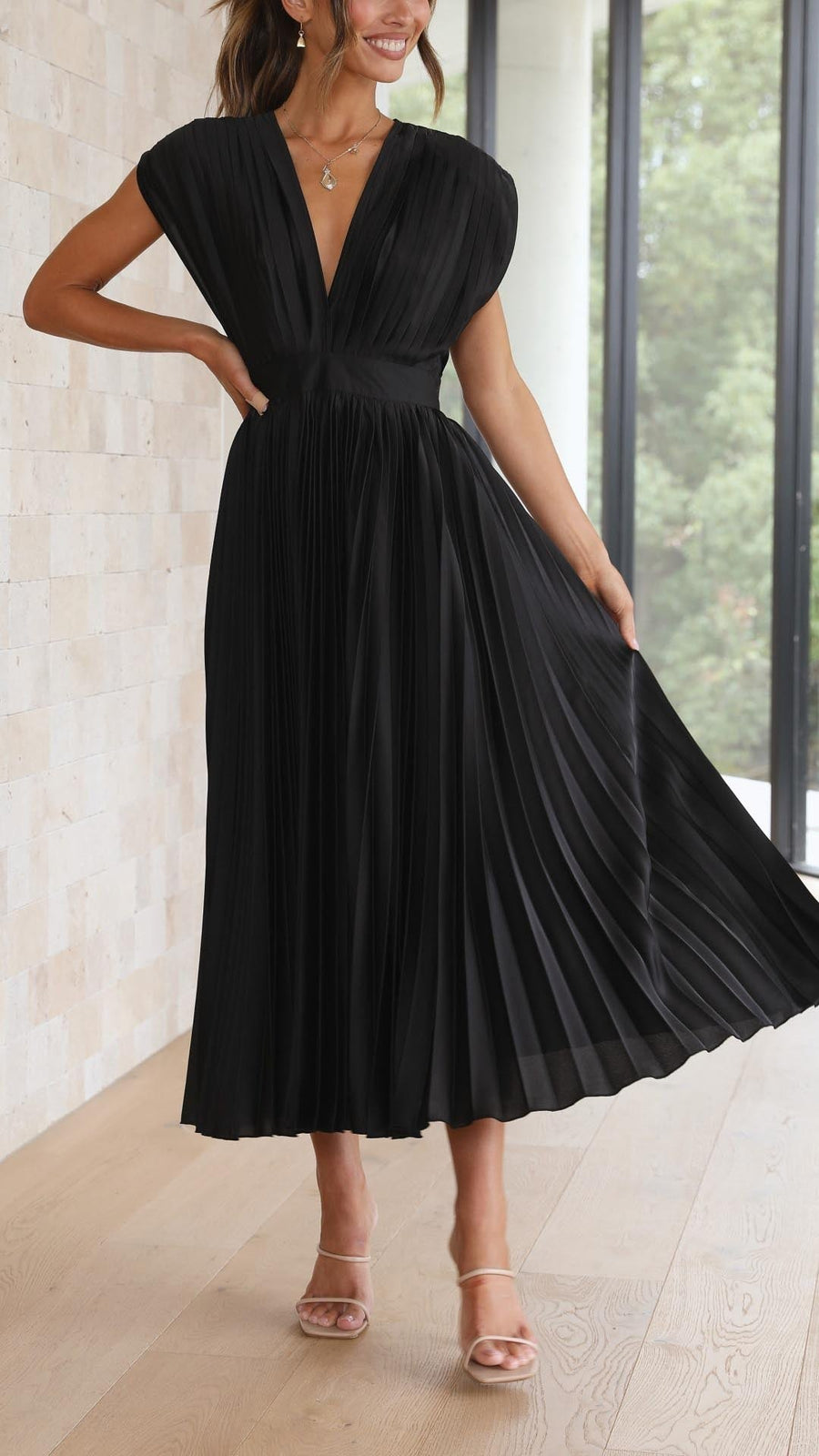 Zita | Women's Pleated Maxi V-Neck Tie Waist Dress