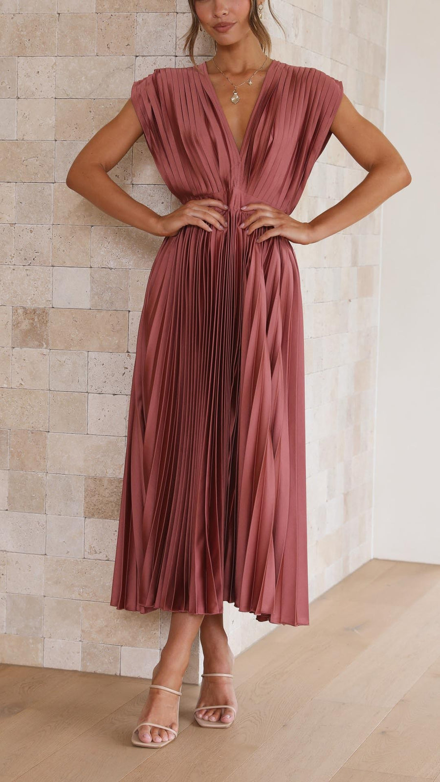 Zita | Women's Pleated Maxi V-Neck Tie Waist Dress