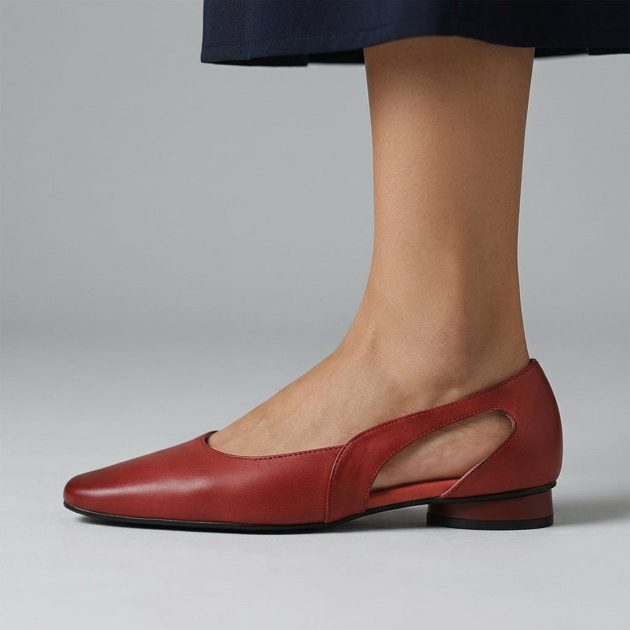 Avery D'Orsay Flat in Cabernet