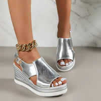 Awhitu Comfort Sandals in Silver
