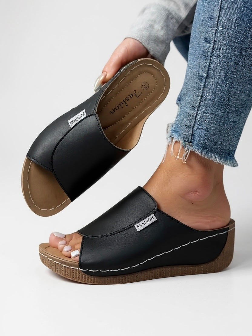 Ayla Platform Slides in Black
