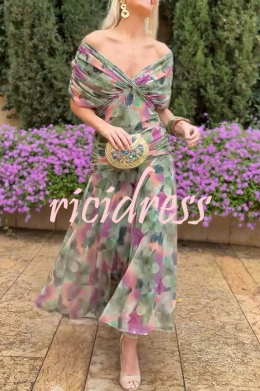 Unique Printed V-Neck Waisted Mesh Holiday Maxi Dress