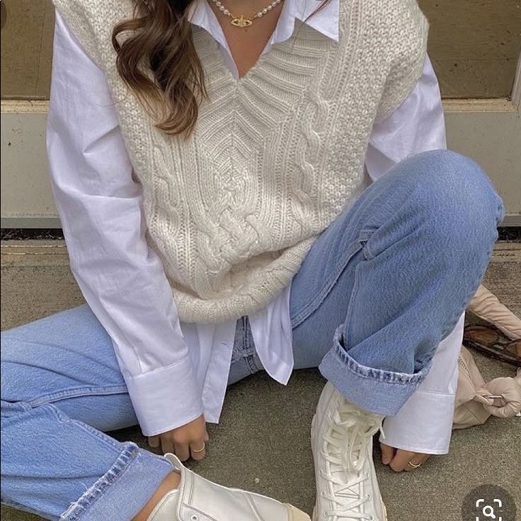 Gianni Bini Sweaters