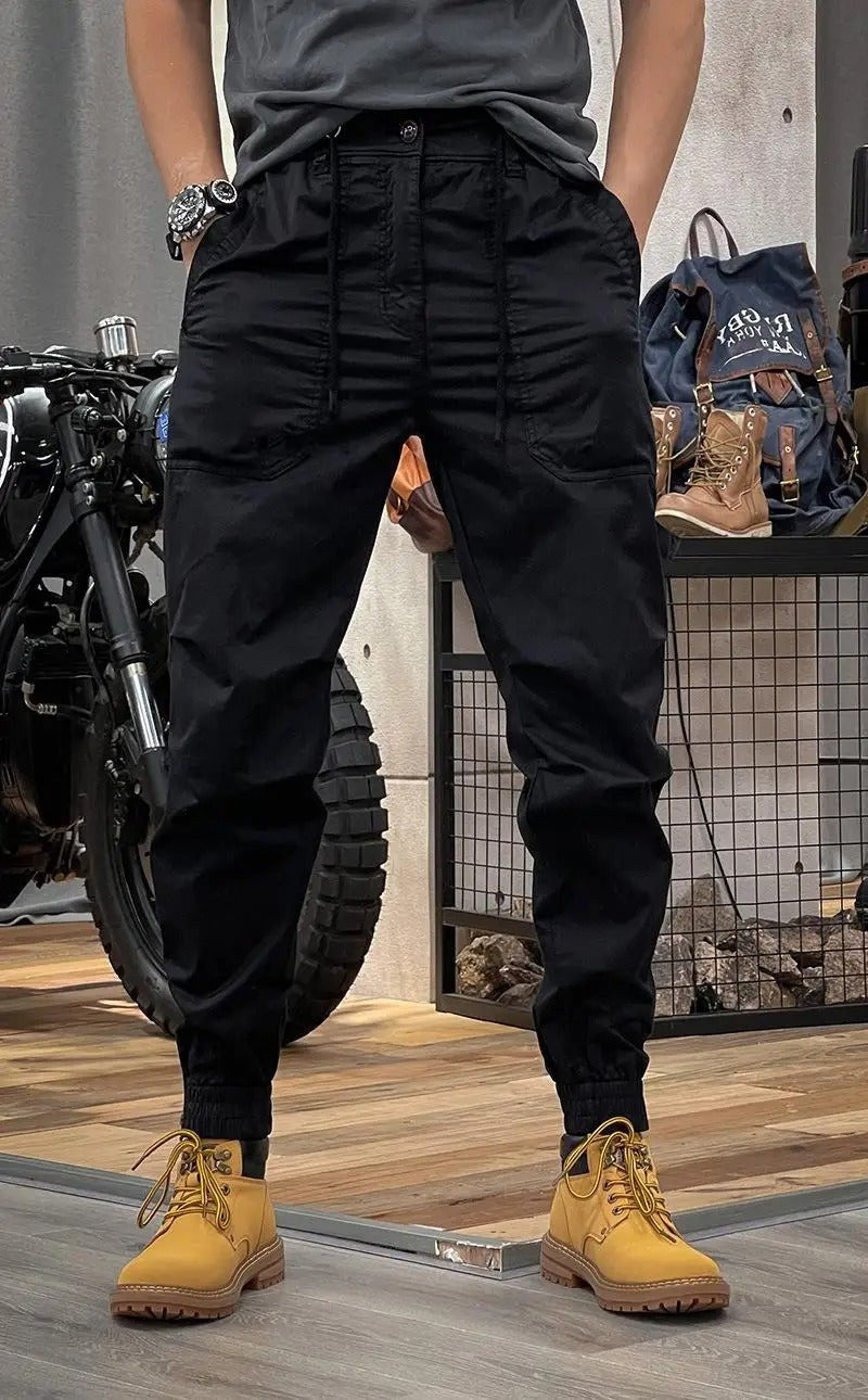 Bastiaan Trousers with Pockets in Schwarz (Ohne Taschen)