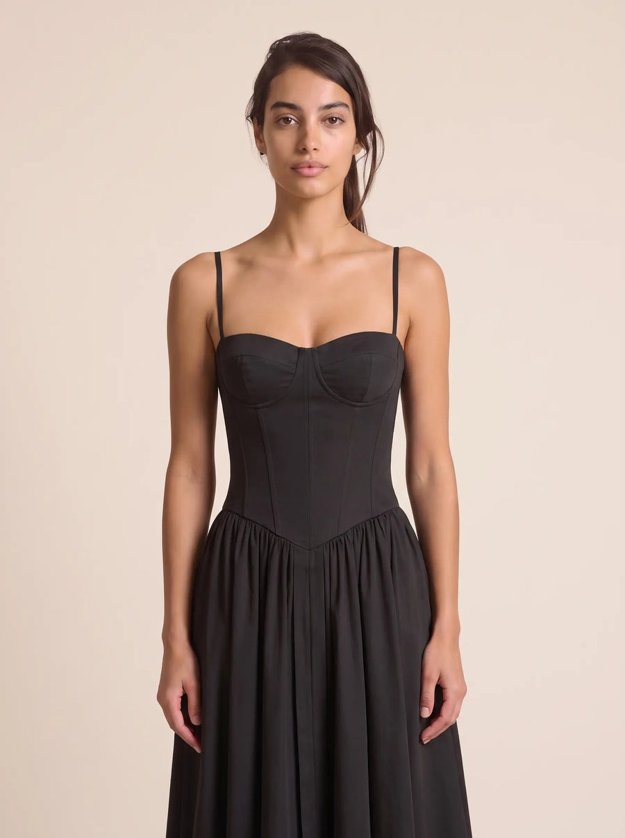 Bea Classic Black 2