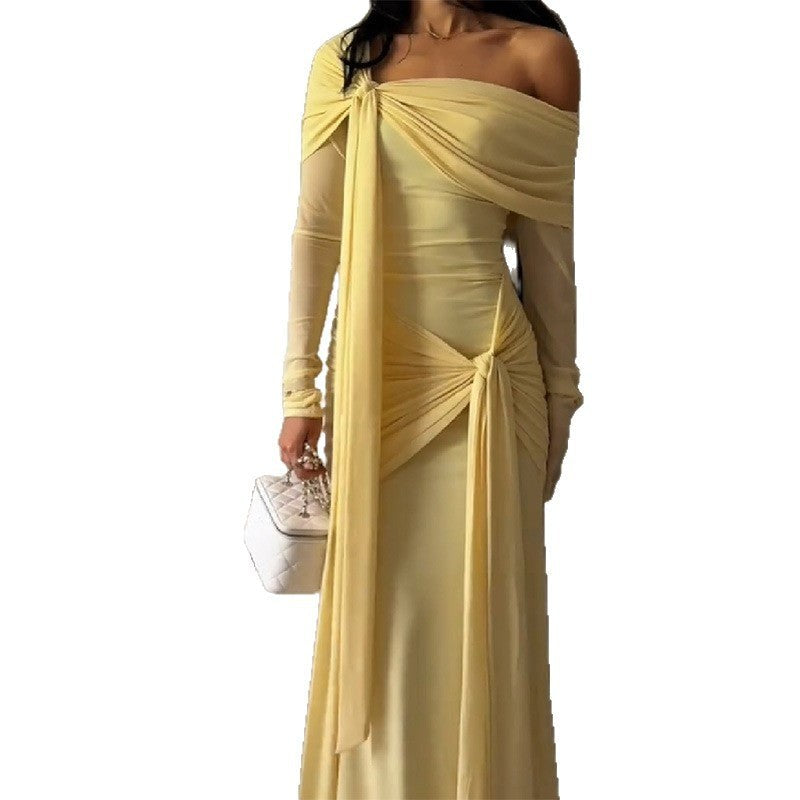 Beatrice Elegant Evening Dress in Yellow