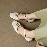 Bella Block Heel Pump in Pearl