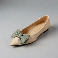 Bella Bow Flats in Beige