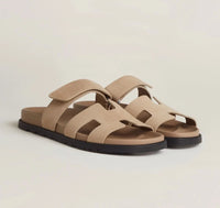 Bellamy Sandals in Beige