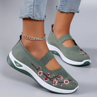 Belvora Women's Orthopedic Walking Sneakers in Green