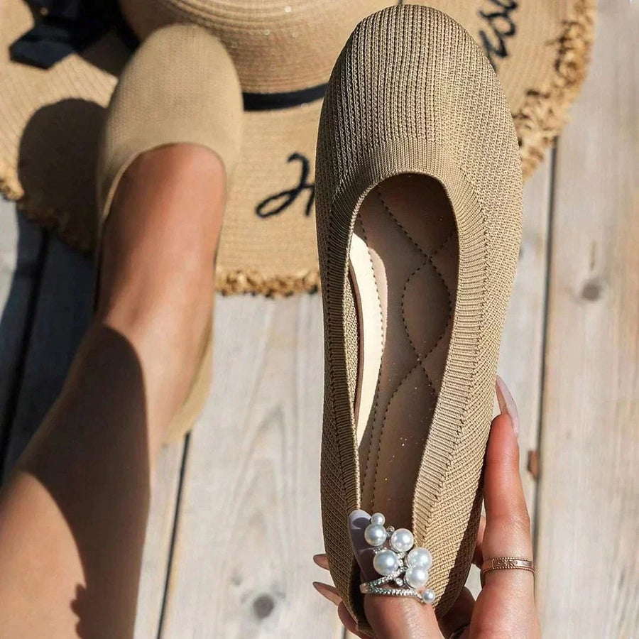 Benedikt Non-Slip Shoes in Khaki