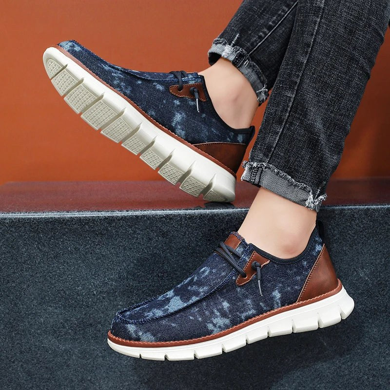 Benson Slip On Sneaker in Navy Blue