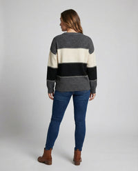 Briar Comfortable Sweater in Grey