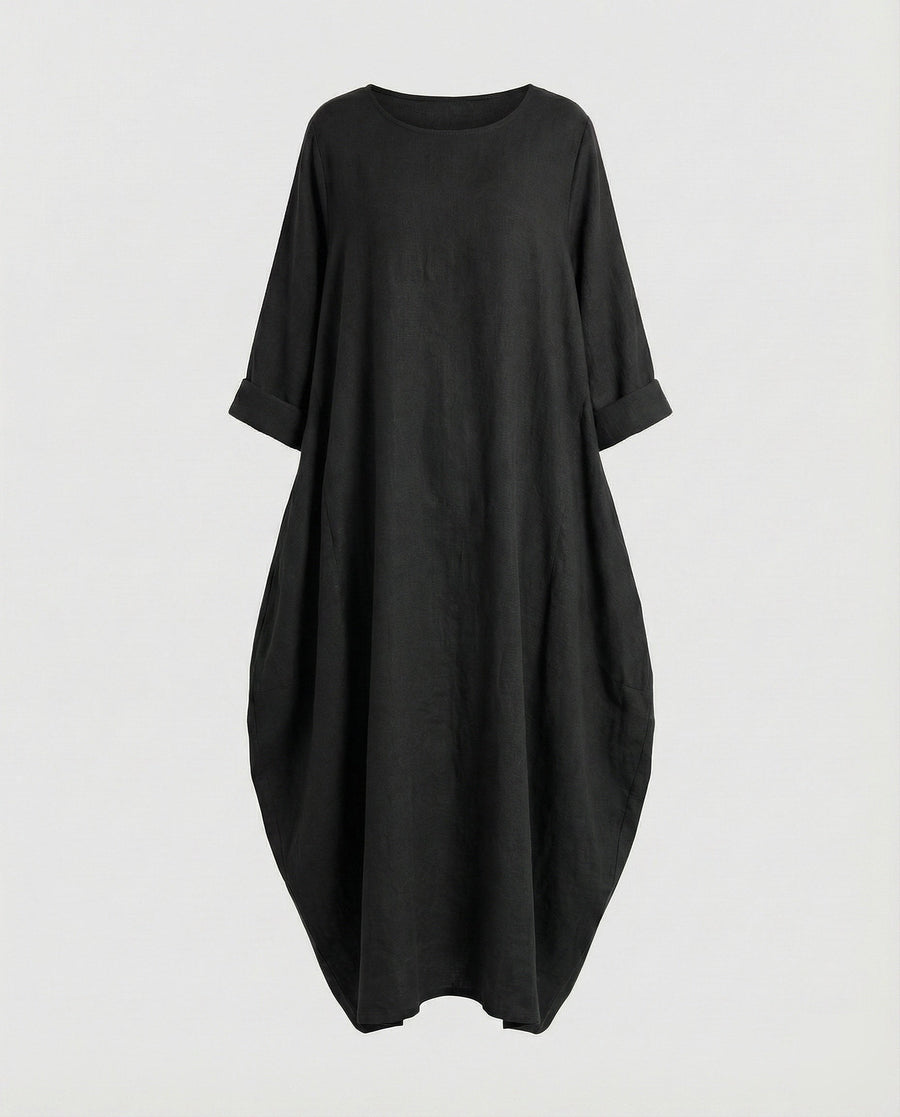 Briar Dress with Side Pockets and Pockets in Black