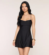 Sleek Sophistication A-Line Pleated Mini Dress(BLACK/M)