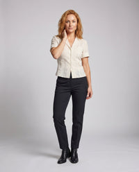 Caitlin Linen Blouse with Short Sleeve and Fitted