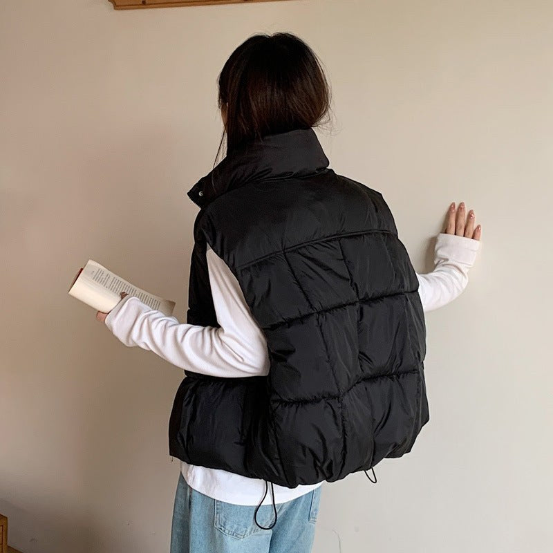 Calla Vest with Side Pockets and Pockets in Black