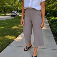 Calveth Women's Wide Leg Cropped Pants with Pockets in Taupe