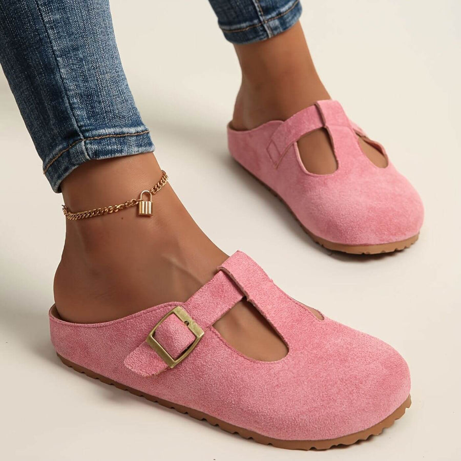 Calypso Women's Buckle T-Bar Closed Toe Clogs in Pink
