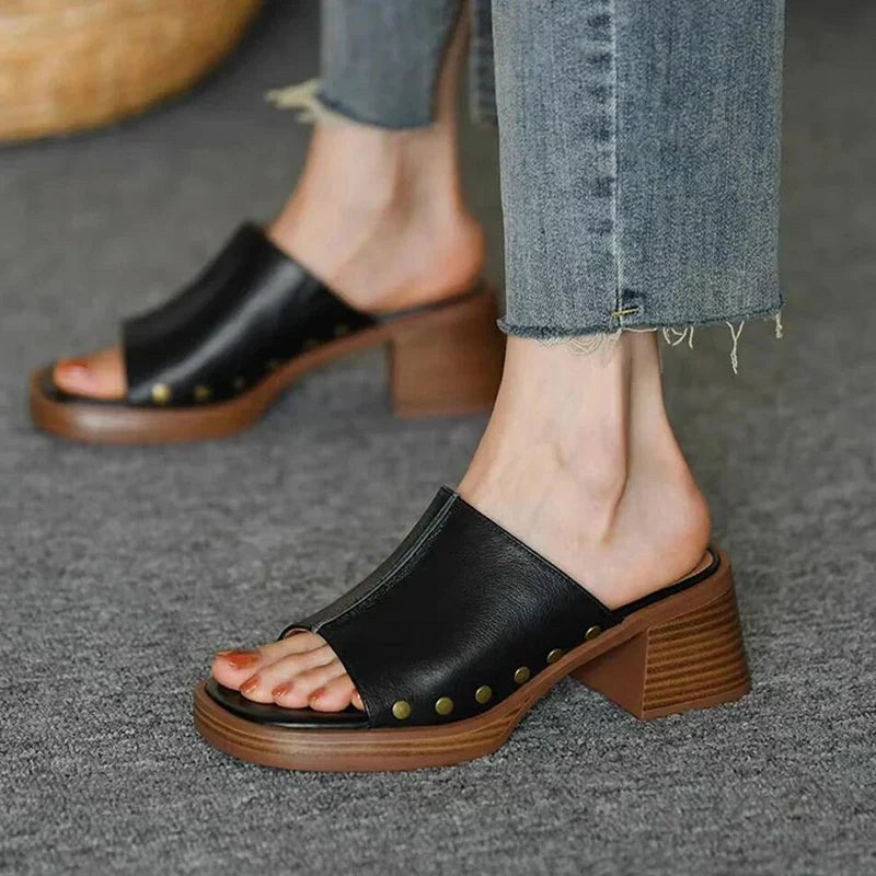 Camilla™ Classy Elegant Sandal in Black