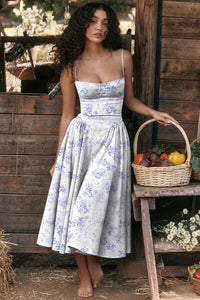 Camille Midi Dress in Blaues Blütenweiß