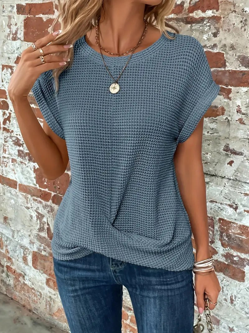 Caoimhe Women's Relaxed Waffle Knit Top in Blue