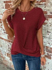 Caoimhe Women's Relaxed Waffle Knit Top in Red