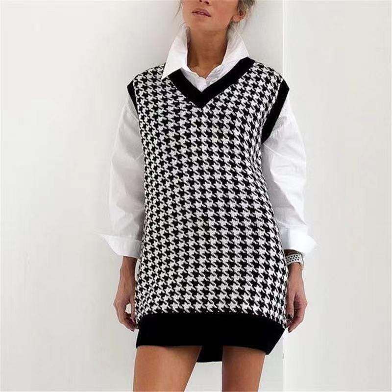 Carmen Casual Knit Sweater with V-Neck