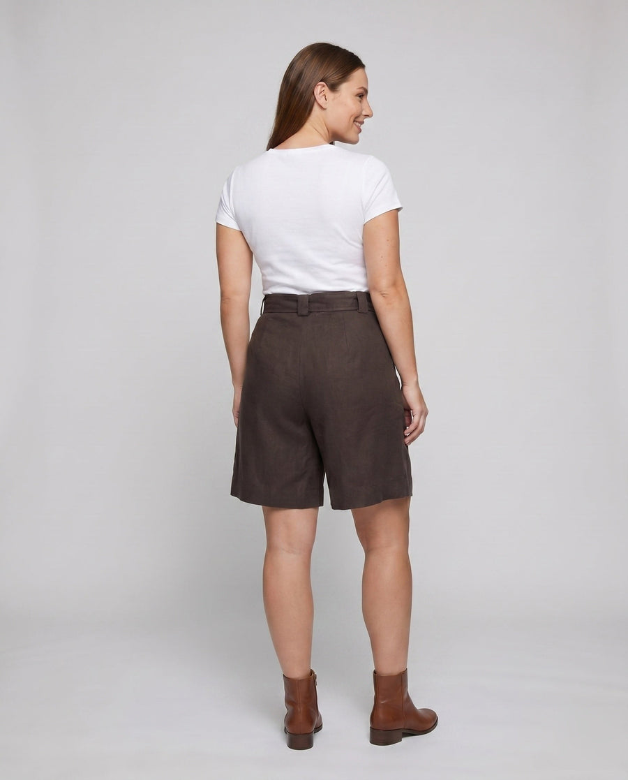 Carmen Elegant Linen Shorts with Belted