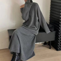 Caro Elegant Knit Dress with Oversized in Grey