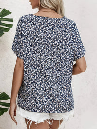 Carrie™ Chic Floral Print Blouse