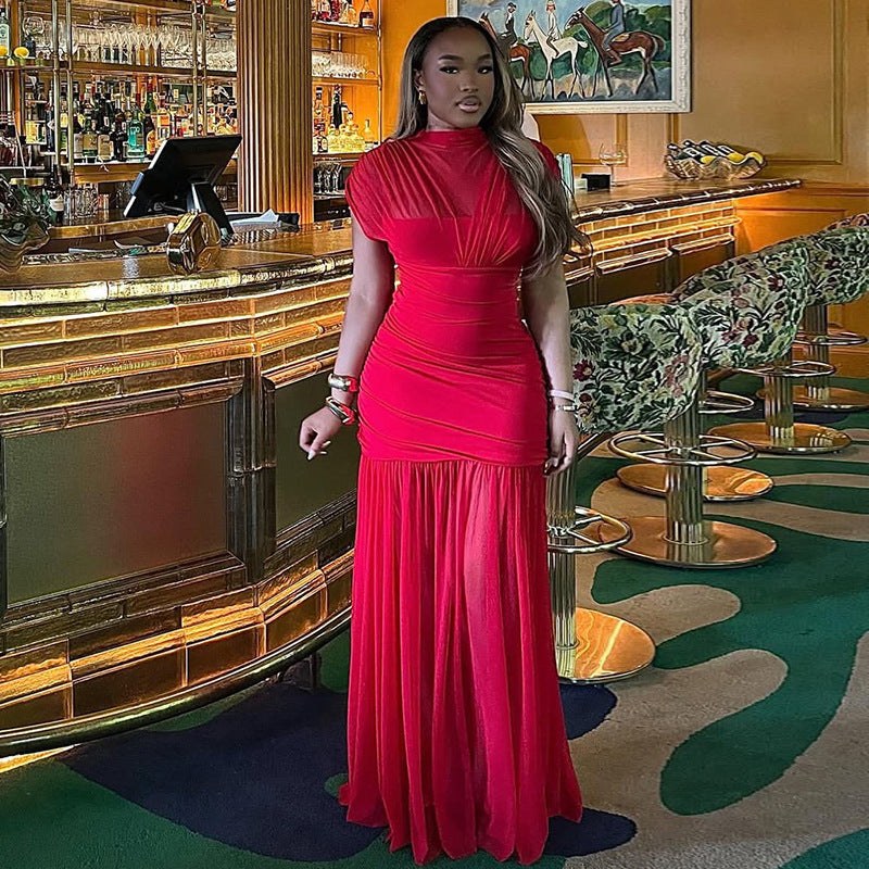Chiara Elegant Evening Dress in Red