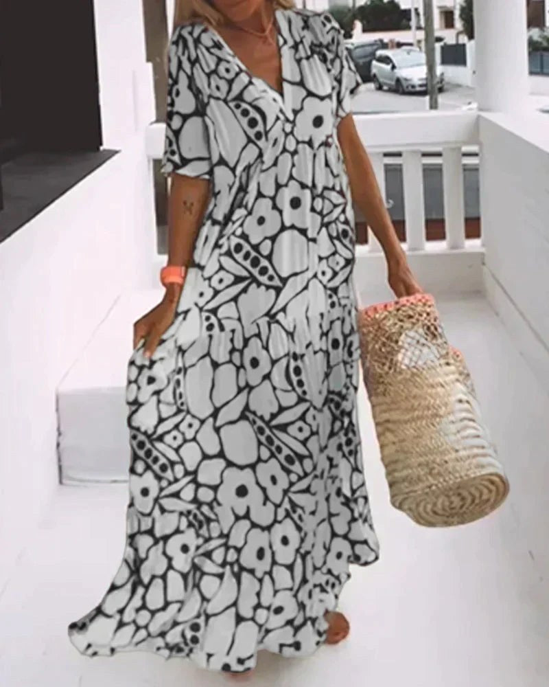 Christine Lightweight and Fluid Summer Dress in Black