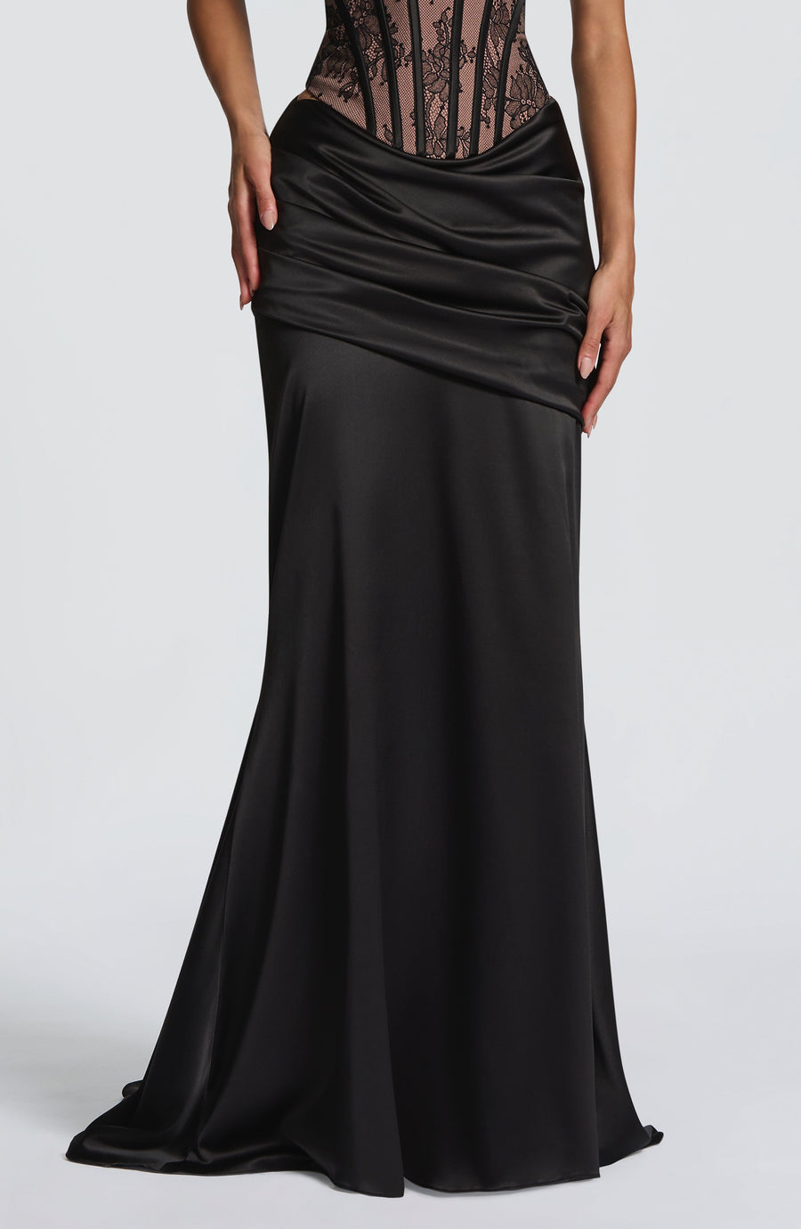 Iona Maxi Skirt in Black