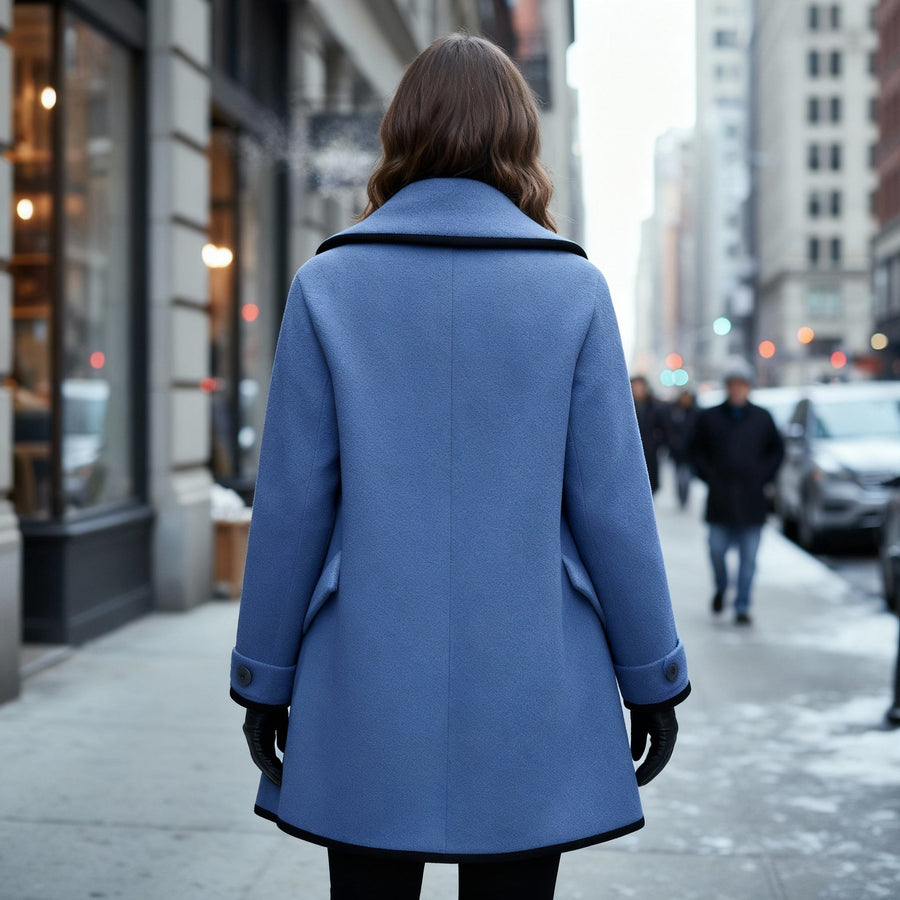 Clio Elegant Jacket in Blue