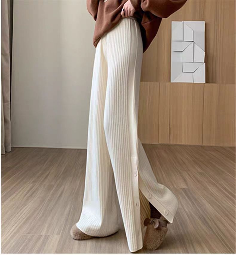 Clio Elegant Knit Trousers in Beige