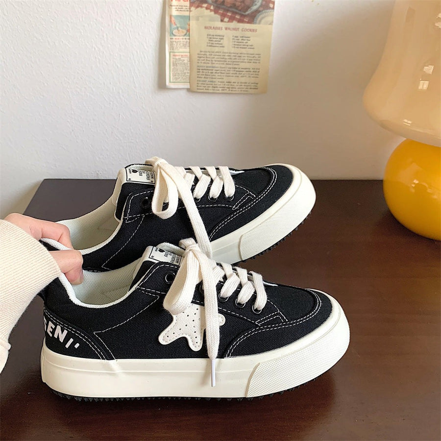 Clio Linen Sneakers