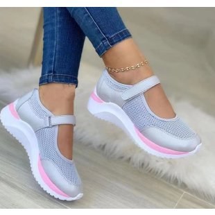 Colette Breathable Sneakers in Grey